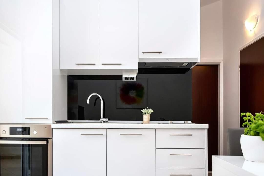 מימיצה Apartmani Lucica מראה חיצוני תמונה