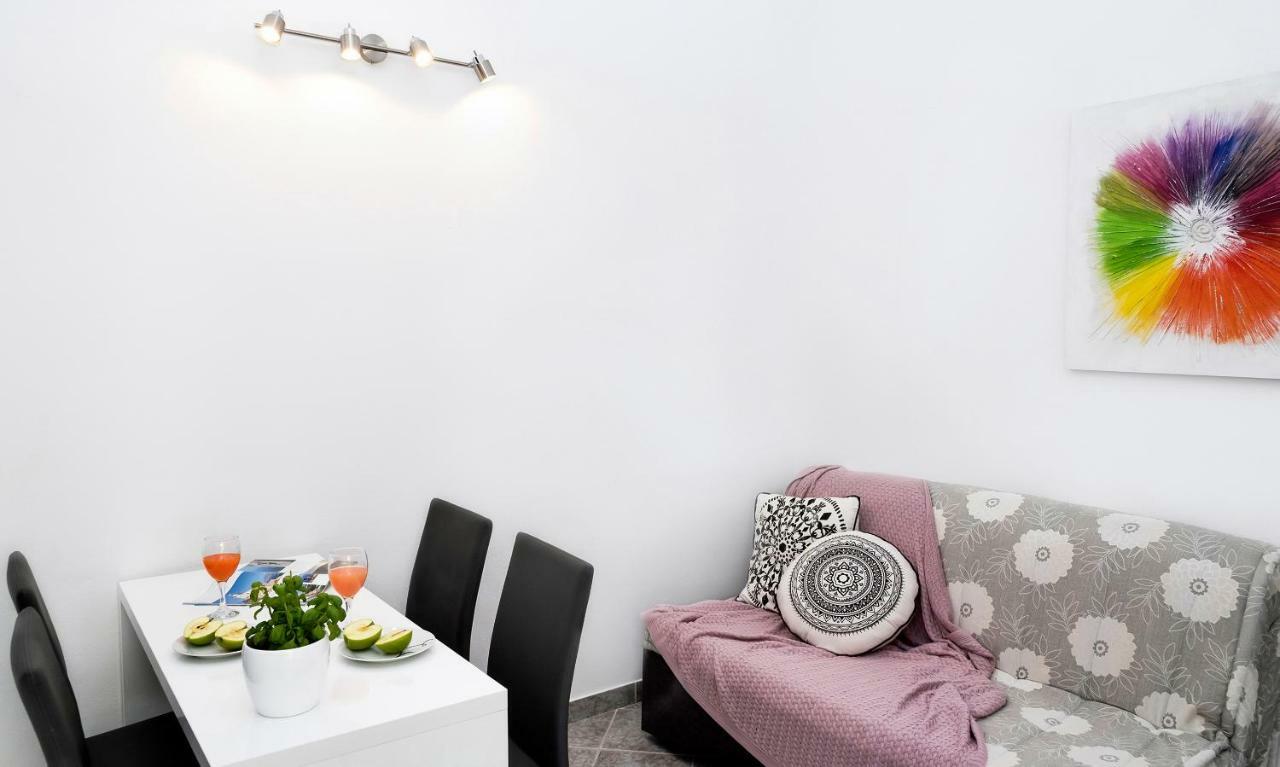 מימיצה Apartmani Lucica מראה חיצוני תמונה